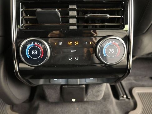 Used 2025 Land Rover Range Rover Sport SV Edition Two image 15