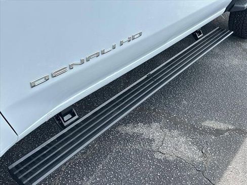 New 2026 GMC Sierra 2500 Denali Ultimate AWD/4WD image 19