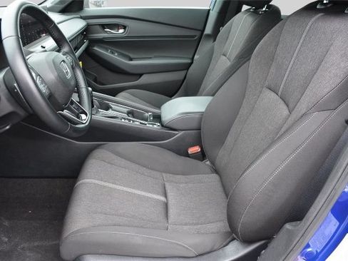 Used 2024 Honda Accord Sport image 15