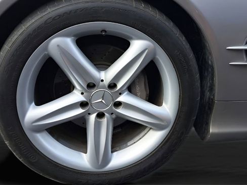 Used 2005 Mercedes-Benz SL 500 image 4