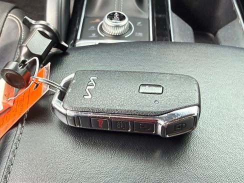 Used 2022 Kia Telluride S image 37