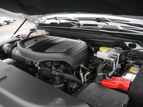 Used 2025 RAM 1500 Laramie w/ Sport Appearance Package image 19