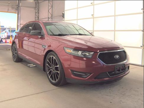 Used 2017 Ford Taurus SHO w/ Driver Assist Package AWD/4WD image 4