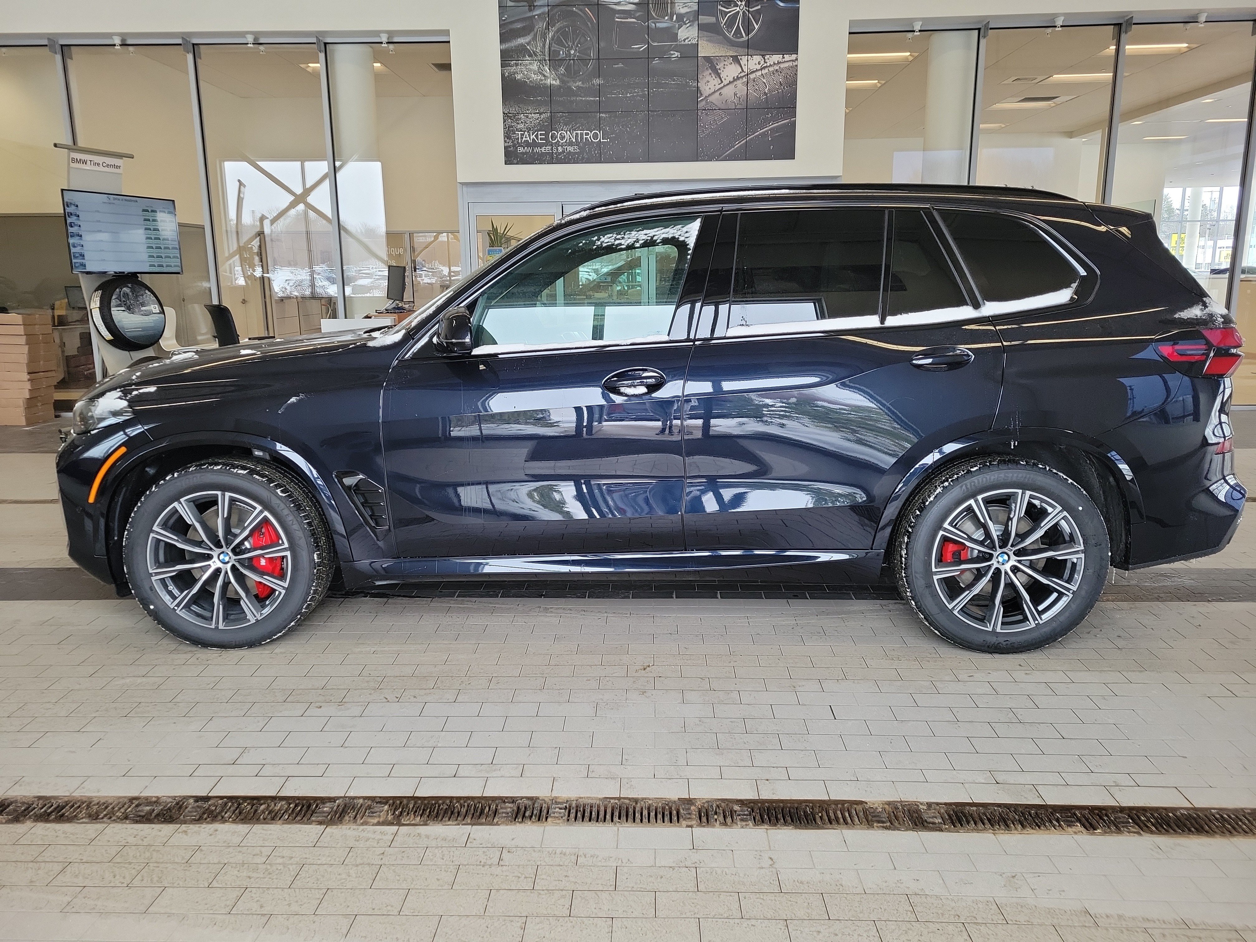 Used 2026 BMW X5 xDrive40i AWD/4WD image 8