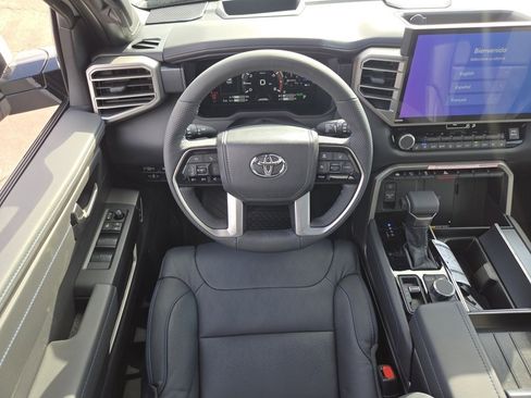 New 2026 Toyota Sequoia Platinum image 4