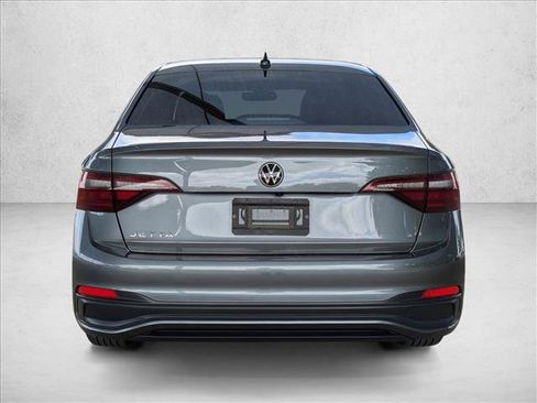 Used 2024 Volkswagen Jetta Sport image 6