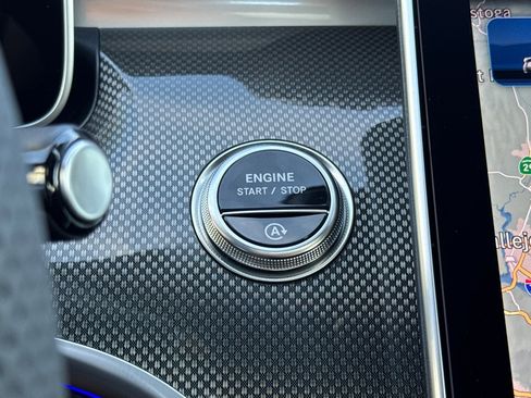 New 2025 Mercedes-Benz C 300 4MATIC Sedan image 22