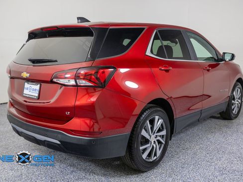 Used 2024 Chevrolet Equinox LT FWD image 7