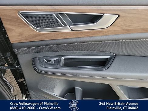 New 2026 Volkswagen Atlas SE image 44
