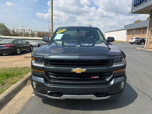 Used 2019 Chevrolet Silverado 1500 LT w/ All Star Edition image 2
