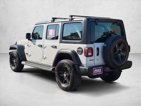 Used 2022 Jeep Wrangler Unlimited Sport AWD/4WD image 7