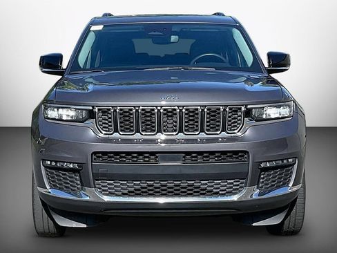 Used 2024 Jeep Grand Cherokee L Limited AWD/4WD image 3