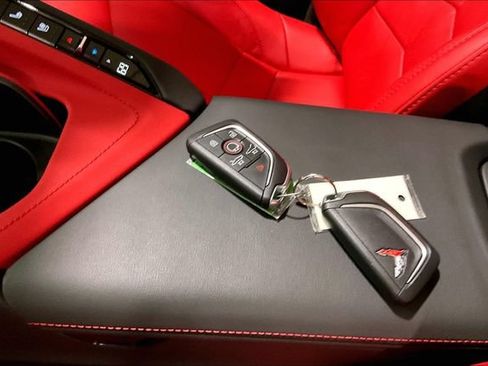 Used 2023 Chevrolet Corvette Stingray Preferred Cpe RWD image 11