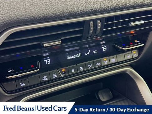 Used 2024 MAZDA CX-90 3.3 Turbo w/ Premium Package image 17