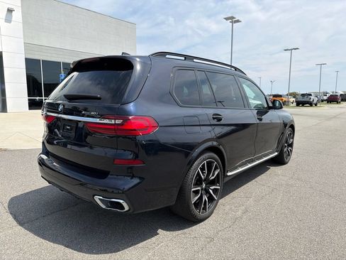 Used 2022 BMW X7 xDrive40i w/ M Sport Package AWD/4WD image 11