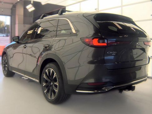 Used 2024 MAZDA CX-90 Plug-In Hybrid w/ Premium Plus AWD/4WD image 4