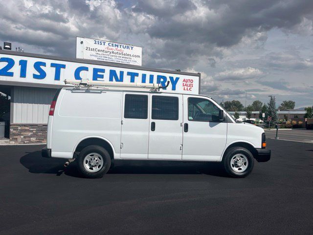 Used 2012 Chevrolet Express 2500 RWD image 16