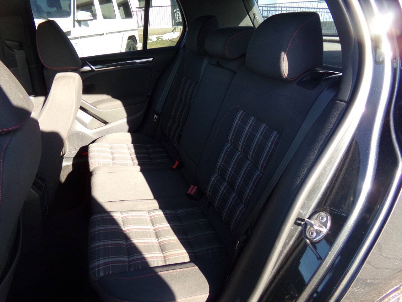 Used 2013 Volkswagen GTI 4-Door FWD image 9