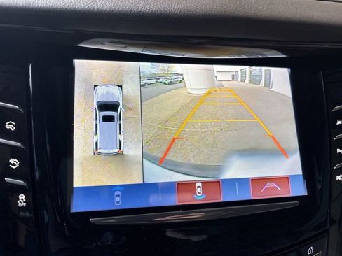 Used 2017 Cadillac Escalade ESV Luxury image 15