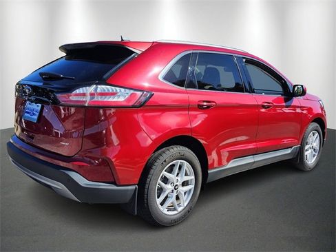 Used 2023 Ford Edge SEL w/ Convenience Package image 5