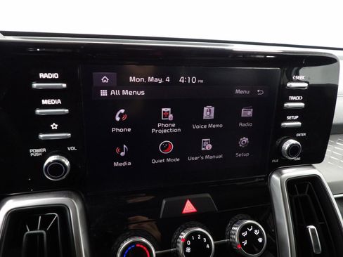 Used 2023 Kia Sorento LX FWD image 22