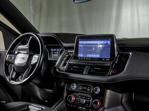 Used 2021 GMC Yukon XL AT4 w/ Rear Media and Nav Package image 23