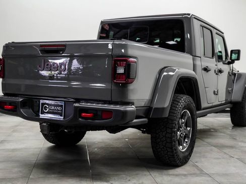 Used 2021 Jeep Gladiator Rubicon AWD/4WD image 12