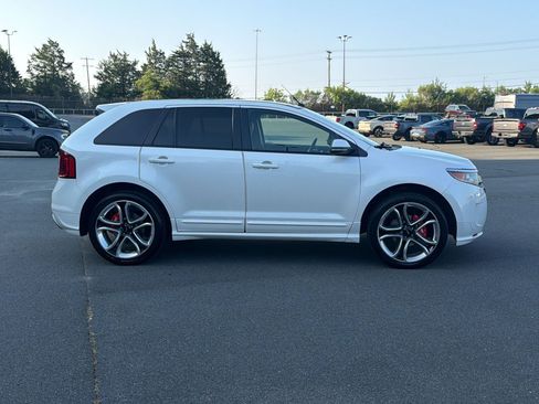 Used 2014 Ford Edge Sport w/ Driver Entry Package AWD/4WD image 8