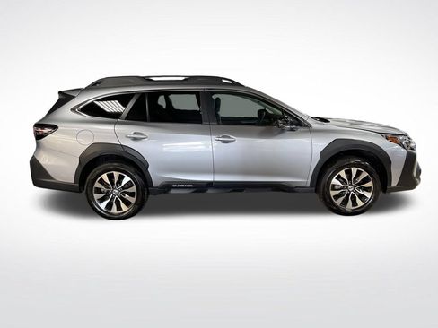 Certified 2025 Subaru Outback Limited AWD/4WD image 7