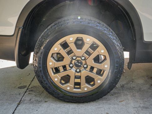 Certified 2023 Honda Ridgeline RTL-E image 13