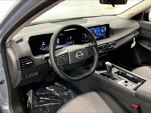 New 2026 Nissan Sentra SV w/ Floor Mat Package FWD image 6