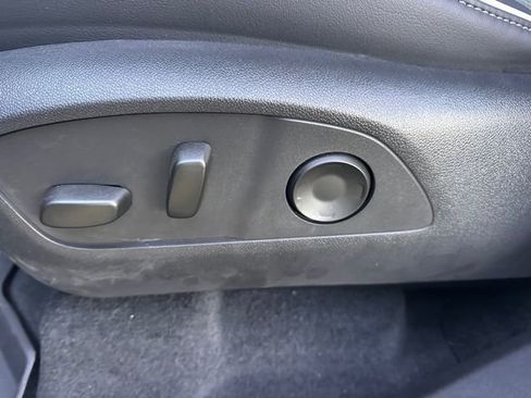 New 2025 Buick Enclave Preferred w/ Power Package image 25