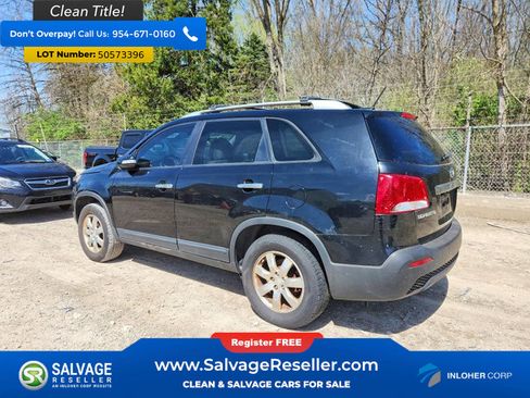 Used 2011 Kia Sorento 2WD w/ Convenience Pkg image 3