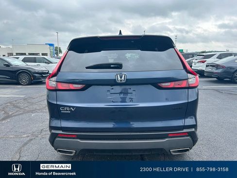 Used 2025 Honda CR-V Sport image 7