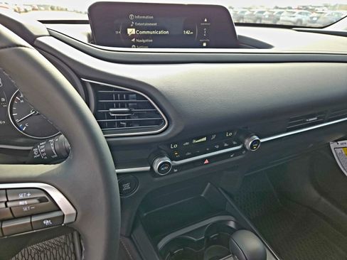 New 2026 MAZDA CX-30 AWD 2.5 S w/ Select Sport Pkg image 11