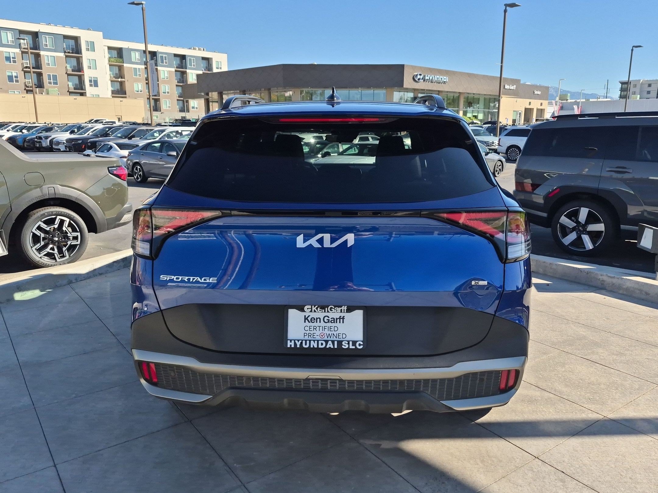 Used 2023 Kia Sportage X-Line w/ X-Line Premium Package AWD/4WD image 5