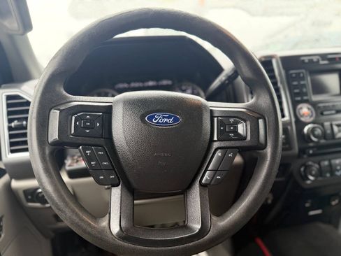 Used 2017 Ford F350 XLT w/ XLT Value Package AWD/4WD image 31