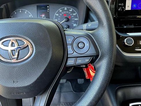 Certified 2024 Toyota Corolla LE image 11