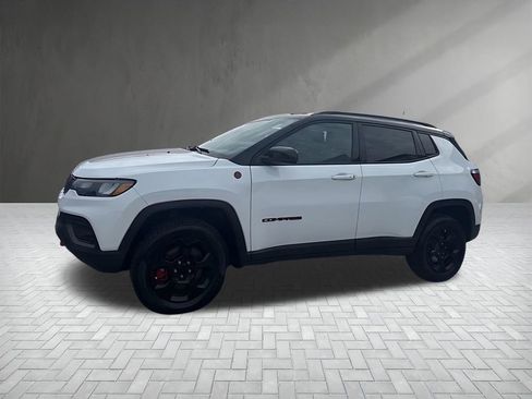 Used 2023 Jeep Compass Trailhawk w/ Trailhawk Convenience Group image 5