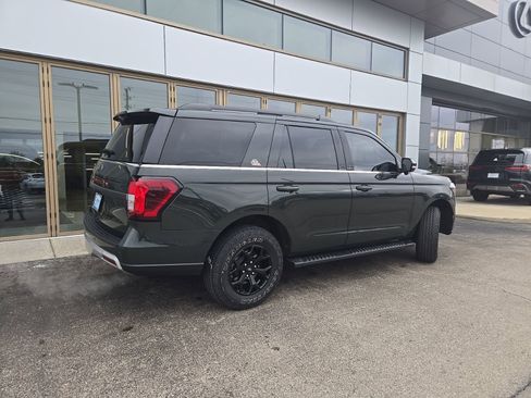 Used 2023 Ford Expedition Timberline image 10