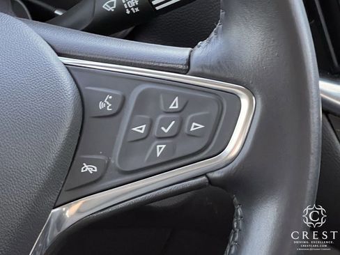 Used 2021 Chevrolet Equinox LT image 15