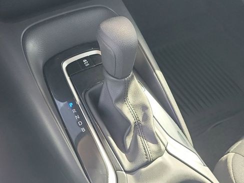 Used 2024 Toyota Corolla LE image 25