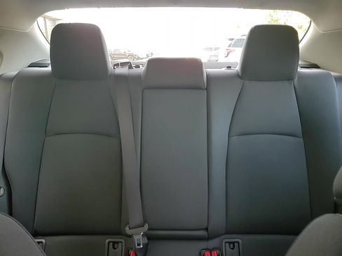 Used 2022 Toyota Corolla LE image 21