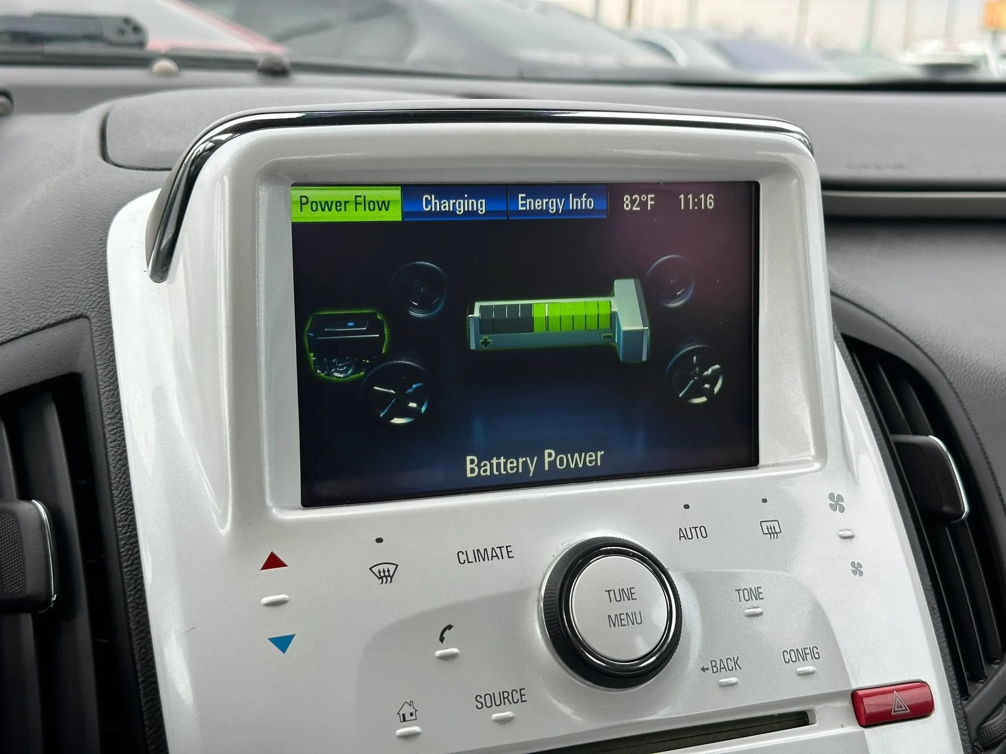 Used 2013 Chevrolet Volt FWD image 38