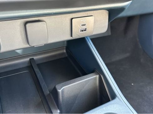 New 2026 Ford Maverick Lariat image 26