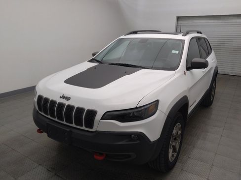 Used 2020 Jeep Cherokee Trailhawk w/ Comfort/Convenience Group AWD/4WD image 15
