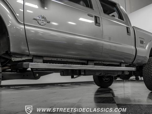 Used 2011 Ford F250 XLT w/ XLT Appearance Pkg image 25