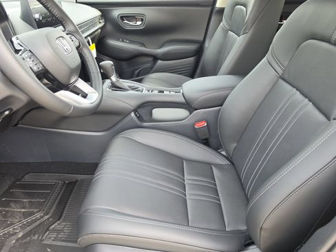 New 2026 Honda HR-V EX-L image 10