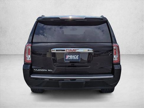 Used 2017 GMC Yukon XL Denali w/ Open Road Package image 6