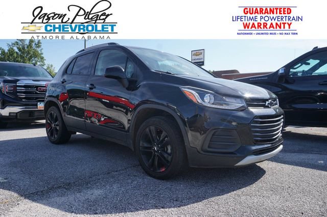 Used 2022 Chevrolet Trax LT w/ Redline Edition AWD/4WD image 1